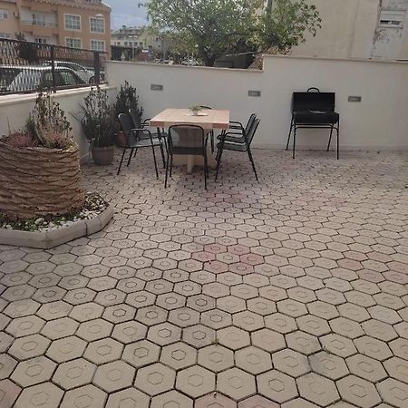 Apartment Dora-100M From The Central Beach Makarska Ngoại thất bức ảnh